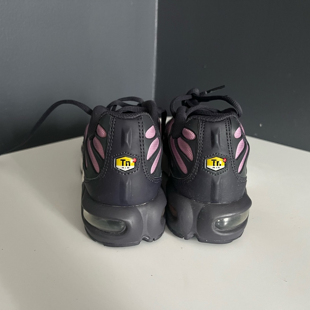 Nike Air Max PLUS - Picture 4 of 4